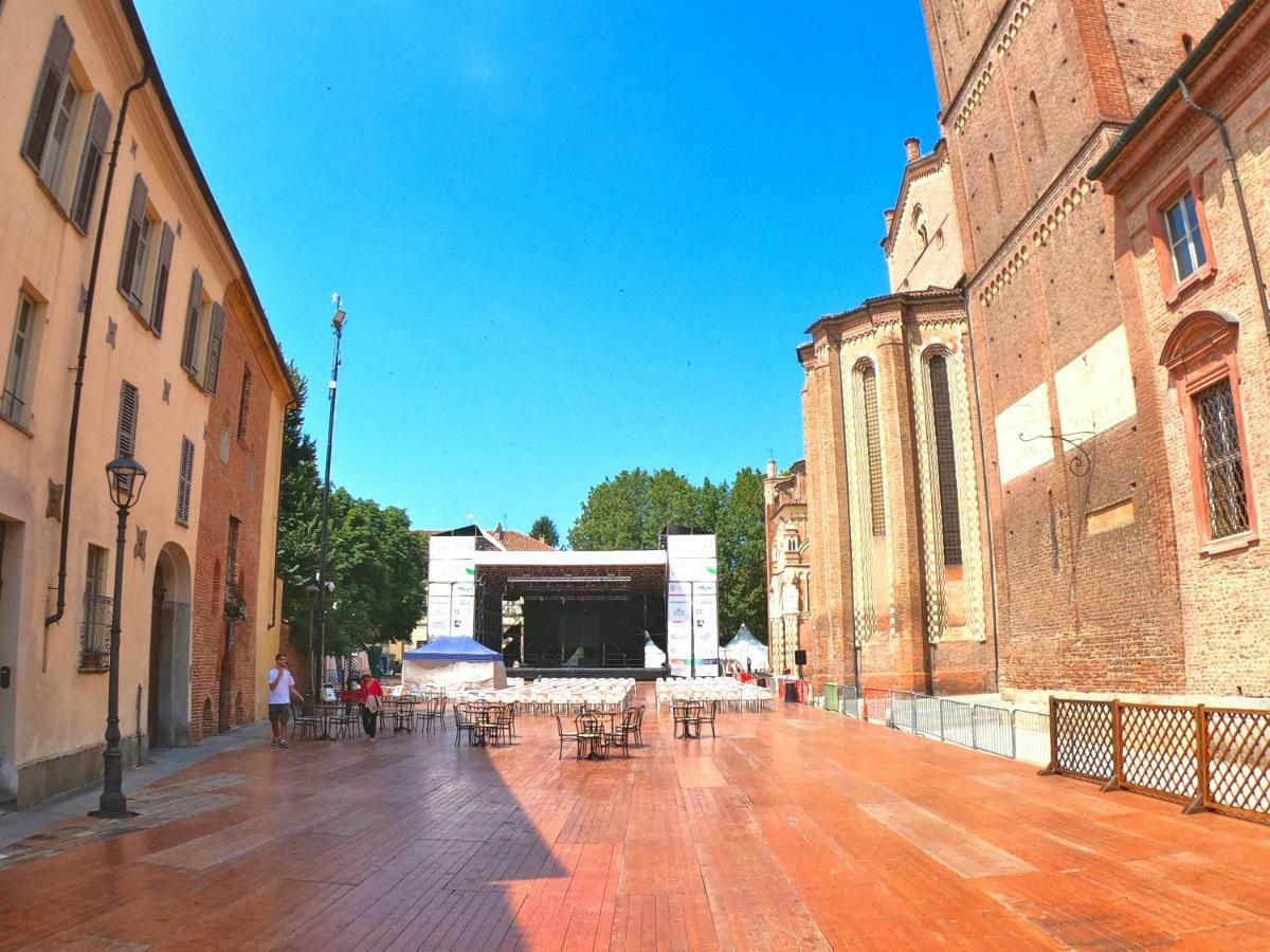 Luna del Belvedere Asti Exterior foto